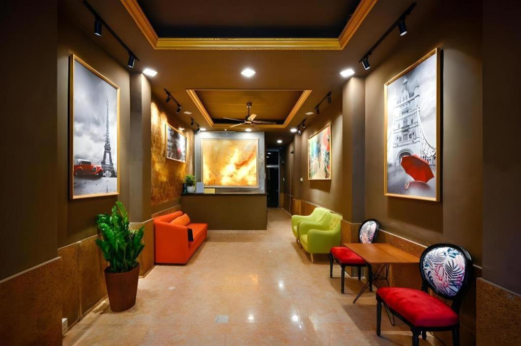 Khách sạn Aivy Boo - Sài Gòn 3*